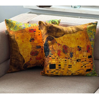 Le Baiser Natural Silk Cushion Cover – Luxury, Elegance & High-End Comfort